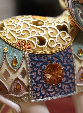 象牙白东南亚风格吉祥装饰摆件