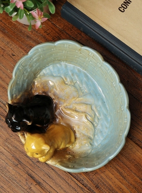 陶瓷小猫咪竹编纹果盘宠物盘子