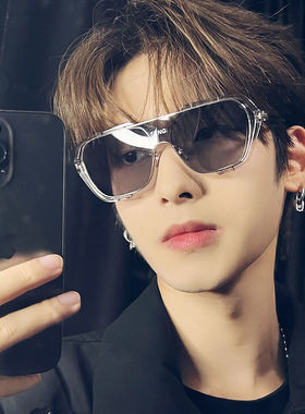 大脸显瘦眼镜男款个性太阳镜网红复古痞帅开车连体防风飞行员墨镜