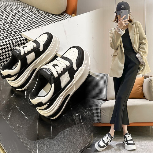 爆款真皮小白鞋女2025春季新款厚底松糕女鞋网红百搭运动休闲板鞋 - 图0