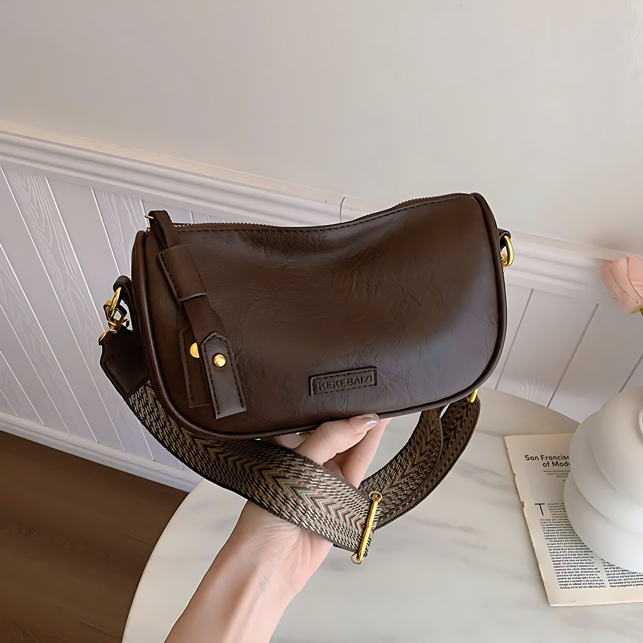 简约高级感波士顿包包2025新款单肩斜挎包女百搭小方包枕头斜挎包,淘宝优惠券,粉丝福利购,淘宝优惠卷