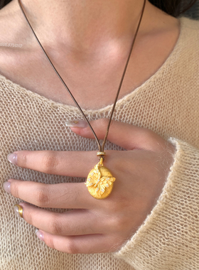 燕归金色驻蝶石国风足银锁骨链女