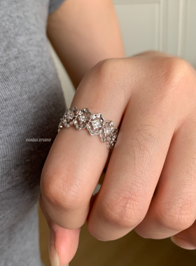 燕归麻花纹络布契拉提纯银戒指女