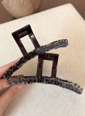 豹纹弧形鲨鱼夹660511