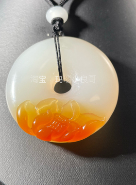 天然玛瑙俏色巧雕一品清廉平安扣吊坠精工雕刻冰种莲花挂件男女款