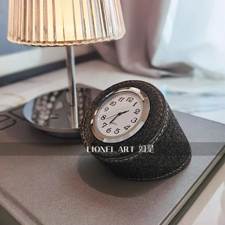 如是艺术钟表创意真皮车载床头书桌高端迷你钟表时钟,淘宝优惠券,粉丝福利购,淘宝优惠卷