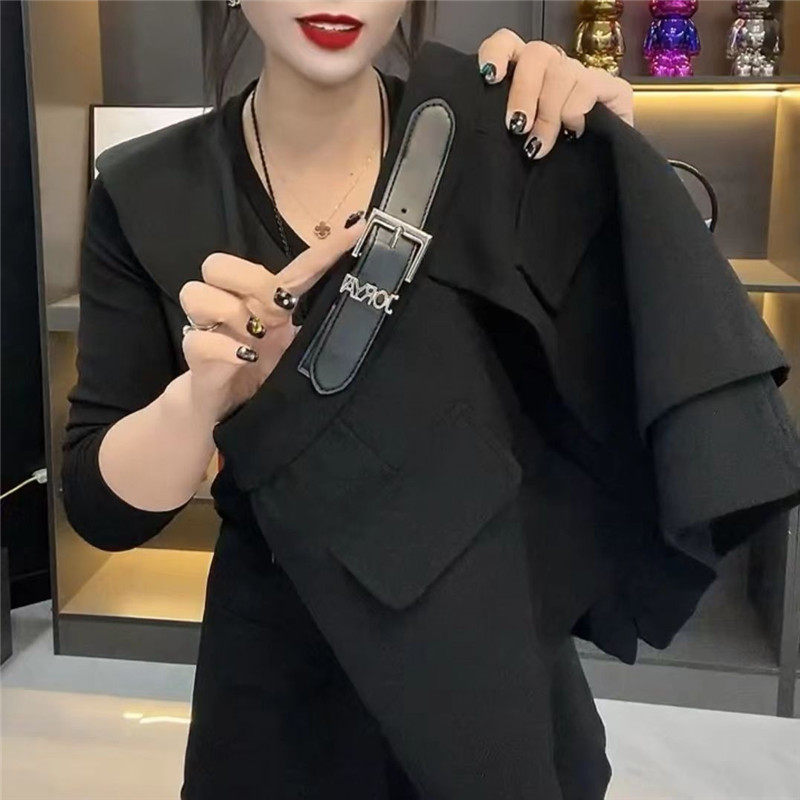 高腰阔腿短裤女秋冬2024新款女士外穿裙裤宽松A字假两件打底靴裤,淘宝优惠券,粉丝福利购,淘宝优惠卷