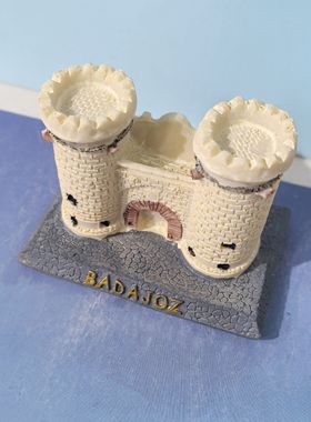 西班牙巴达霍斯城堡沙具模型摆件