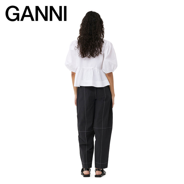 ໂສ້ງຂາຍາວຂອງແມ່ຍິງ GANNI ໂດຍລວມ