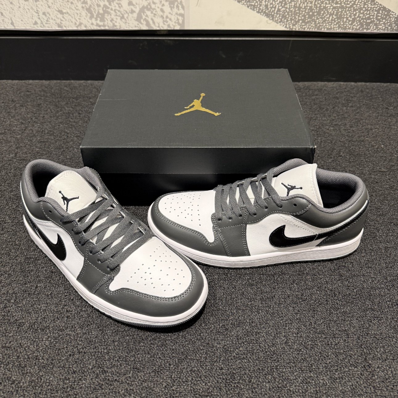 Air Jordan 1 运动休闲鞋 复古潮流支撑合成革板鞋553558-152吴,淘宝优惠券,粉丝福利购,淘宝优惠卷
