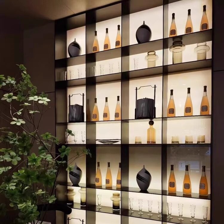 不锈钢发光背板柜定制实心钢板柜置物架亚克力导光铝板酒格展示柜,淘宝优惠券,粉丝福利购,淘宝优惠卷