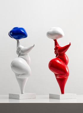 现代现代简约卡通人物装饰摆件云朵胖妞艺术摆设样板房售楼处软装