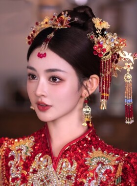 秀禾新娘头饰中式分体马面裙套装