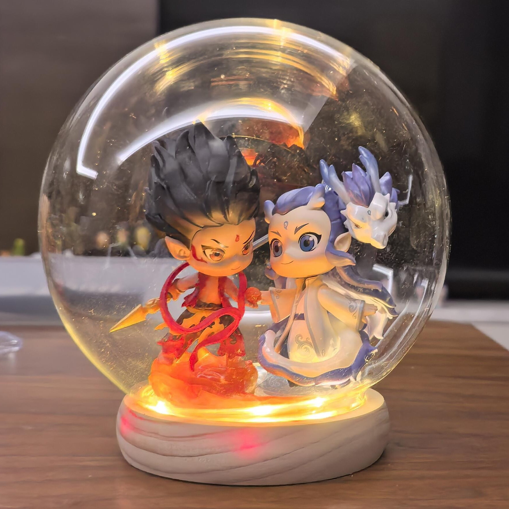 泡泡玛特哪吒之魔童闹海天生羁绊盲盒收纳防尘玻璃展示盒发光保护