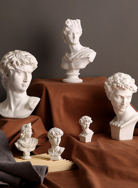 北欧大卫琴女维纳斯素描艺术摆件