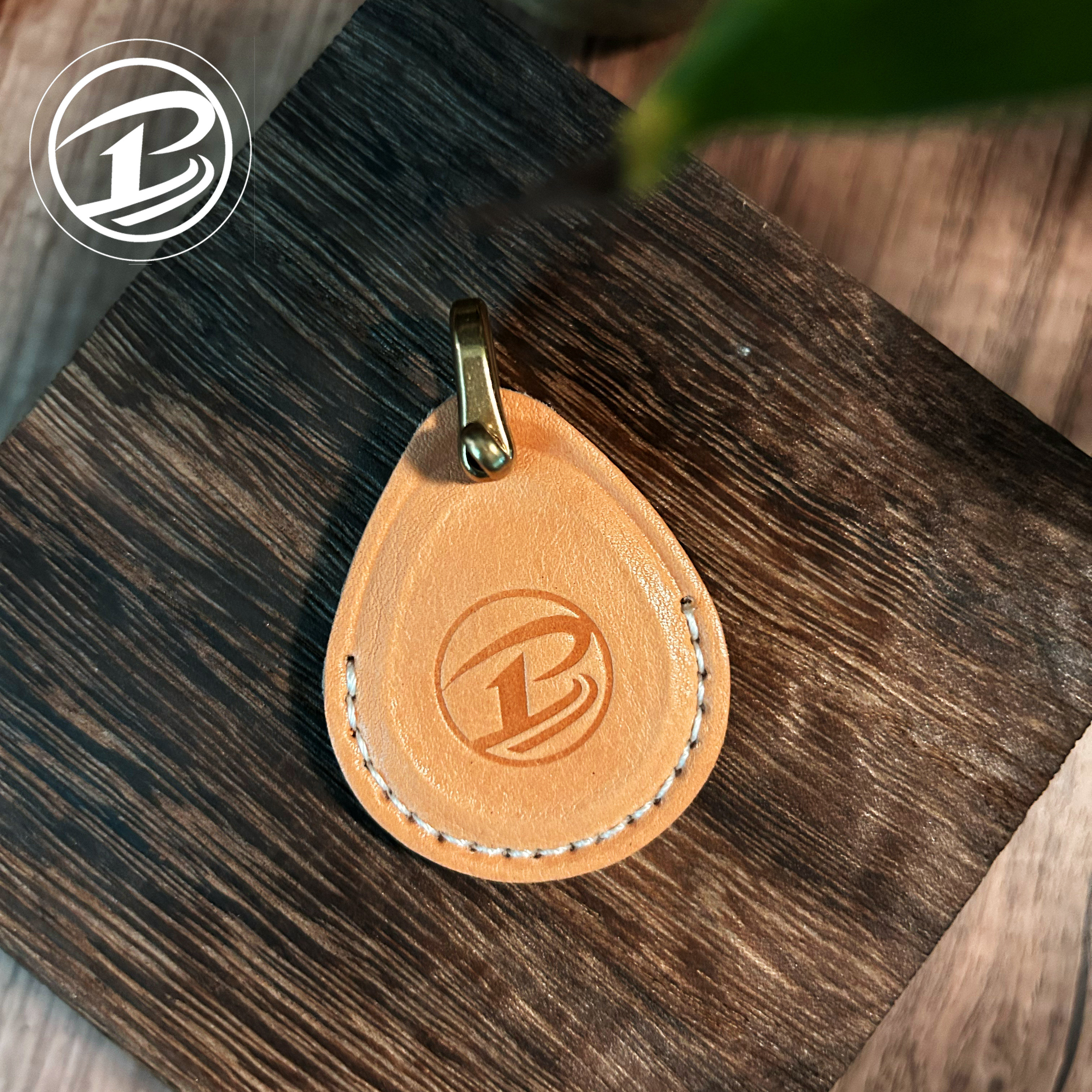 BehfxySiyun hand-stitched cowhide key bag induction keychain small pendant genuine leather mini access card holder
