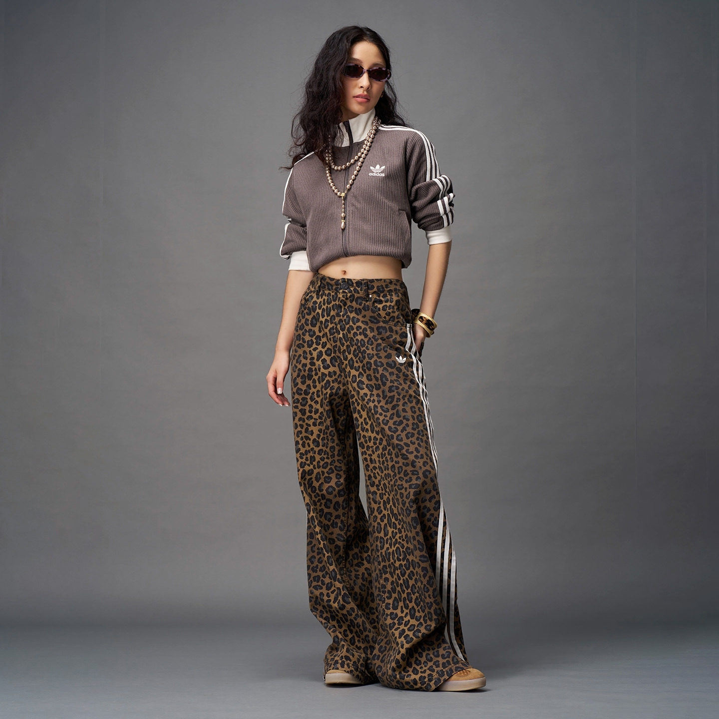 经典宽松豹纹印花牛仔运动裤女装adidas Originals阿迪达斯三叶草,淘宝优惠券,粉丝福利购,淘宝优惠卷