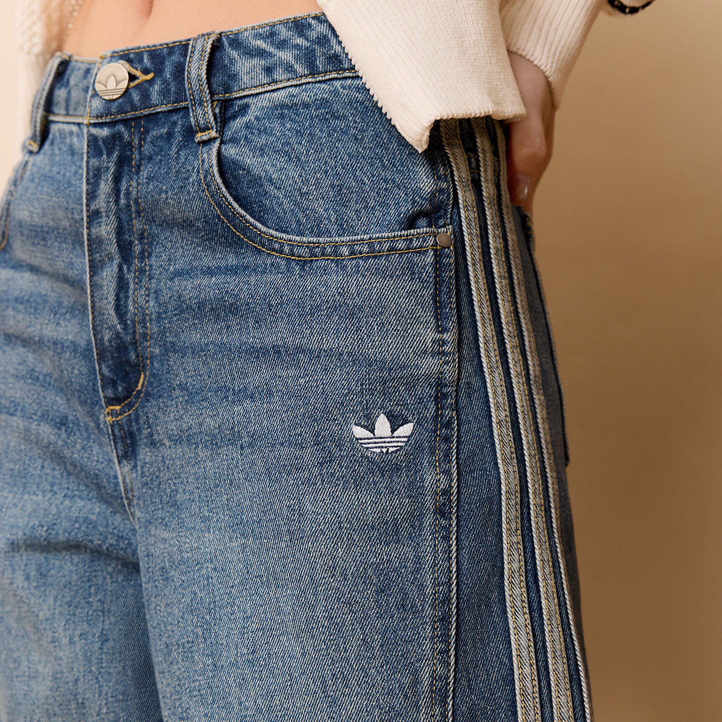 宋雨琦同款休闲阔腿直筒牛仔运动裤女装adidas阿迪达斯官方三叶草,淘宝优惠券,粉丝福利购,淘宝优惠卷