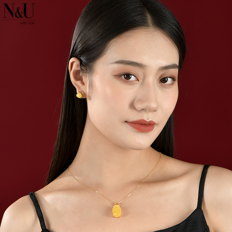 nu天然蜜蜡貔貅鸡油黄平安挂件吊坠 nu饰品项坠/吊坠