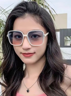 新款大方框时尚潮墨镜女防紫外线渐变色眼镜男街拍太阳镜