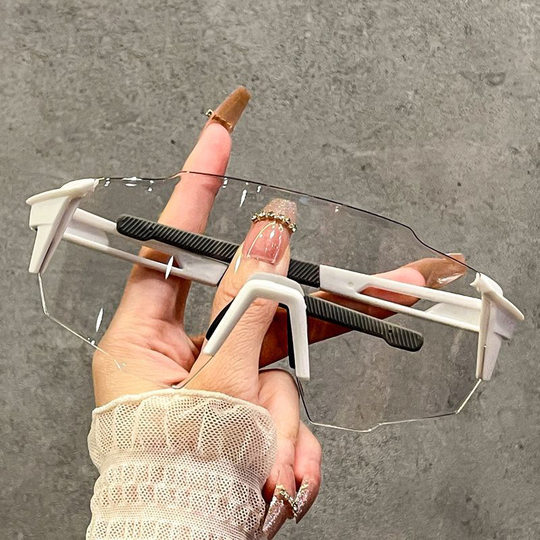 Cycling anti-fog color-changing glasses cool windproof sand mountain sports goggles hot sun color-changing sunglasses in stock