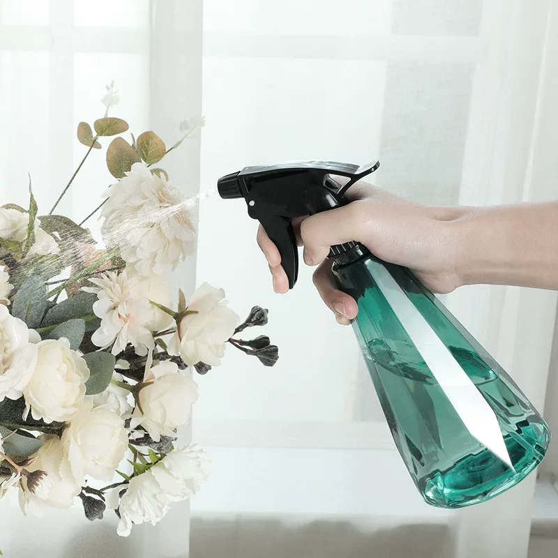 Antibacterial sprayer, hygienic teapot