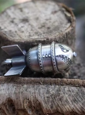 个性潮流~鲨鱼弹头~吊坠项链时尚百搭痞帅男卫衣链高级感独特颈链