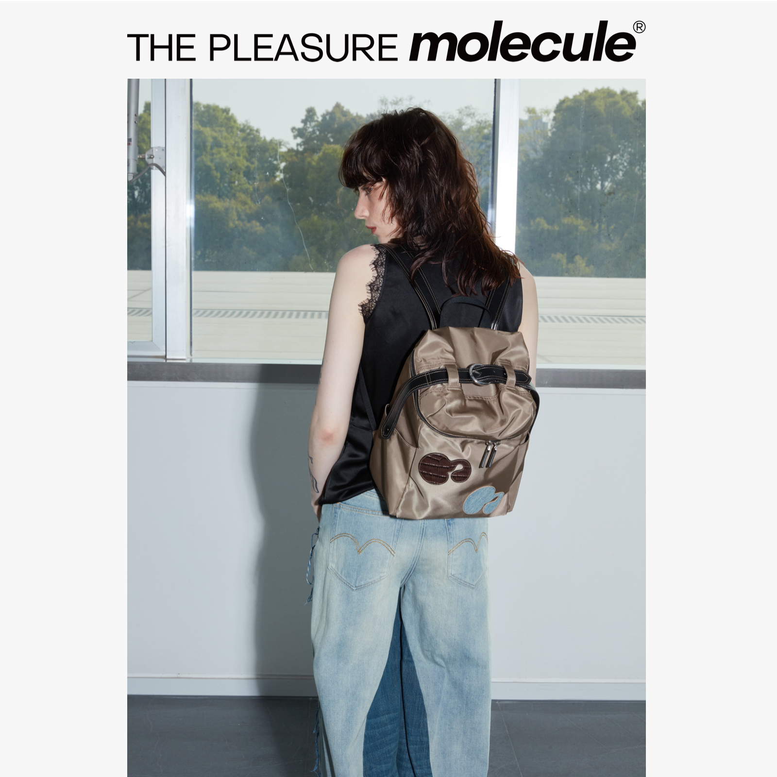 the pleasure molecule中号皮带双肩包印章款轻量感时髦原创通勤-图0