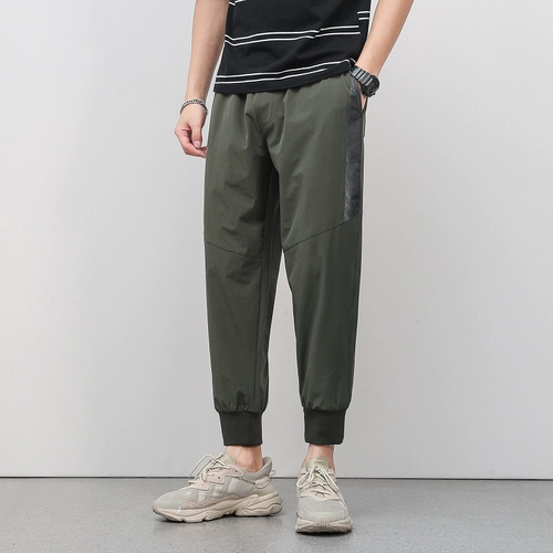 Летние мужские трендовые универсальные тонкие шелковые штаны, облегающий крой, в корейском стиле