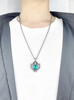 嘻哈男个性钛钢蓝色恶魔之眼项链