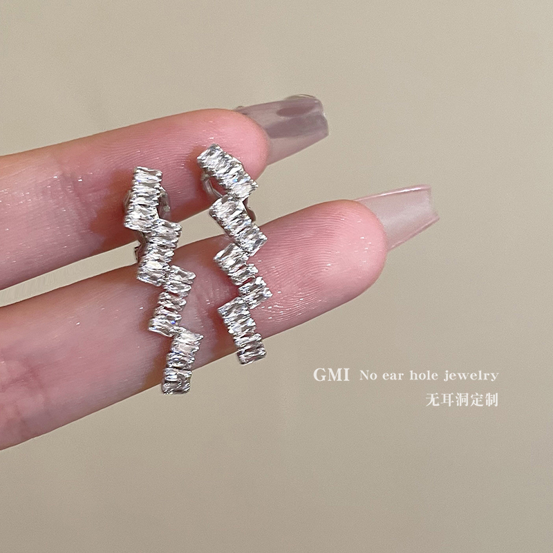 宠粉合集项链耳钉耳夹发夹女夏季2024新款爆款轻奢高级感小众耳环_GMI无耳洞定制_饰品/流行首饰/时尚饰品新-第3张图片-提都小院 宠粉合集项链耳钉耳夹发夹女夏季2024新款爆款轻奢高级感小众耳环_GMI无耳洞定制_饰品/流行首饰/时尚饰品新-第3张图片-提都小院