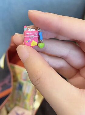 辣妹帕恰小手机骨头爱心项链可打开可爱吊坠卫衣链小众轻奢锁骨链
