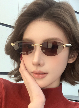 2026新款无框太阳镜女高级感辣妹y2k美式复古方圆脸猫眼时髦墨镜