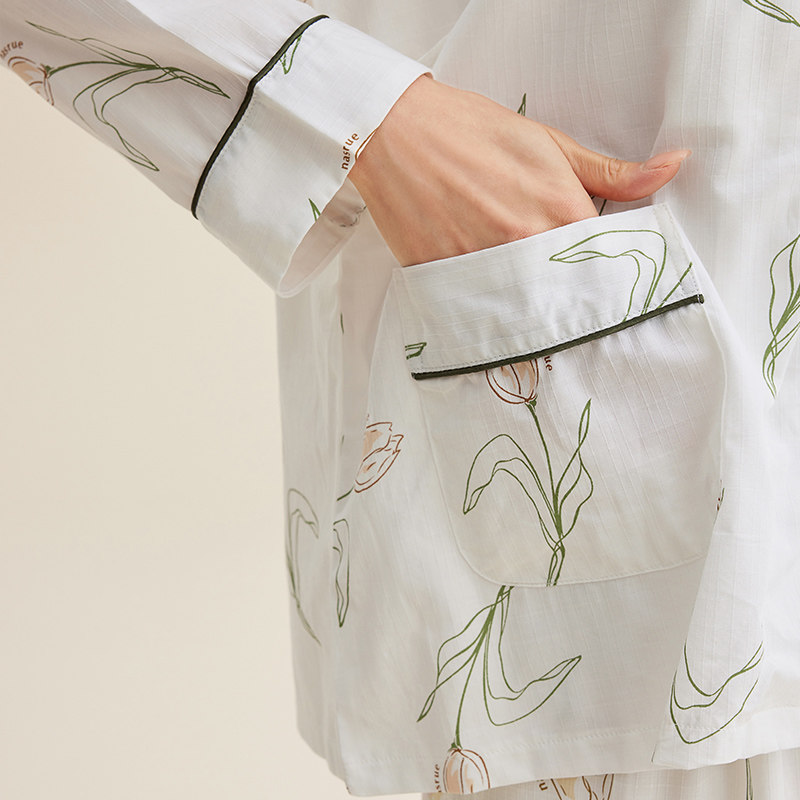  宫熏哺乳衣/月子服