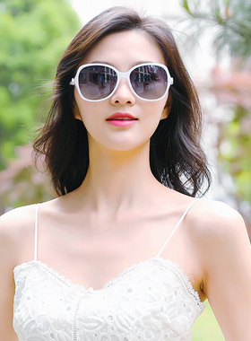 偏光女白色时尚新款明v星墨镜开车驾驶镜潮流遮眼镜包邮
