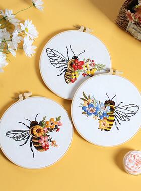 新品蜜蜂刺绣Bee embroidery立体带印花手工刺绣diy材料包
