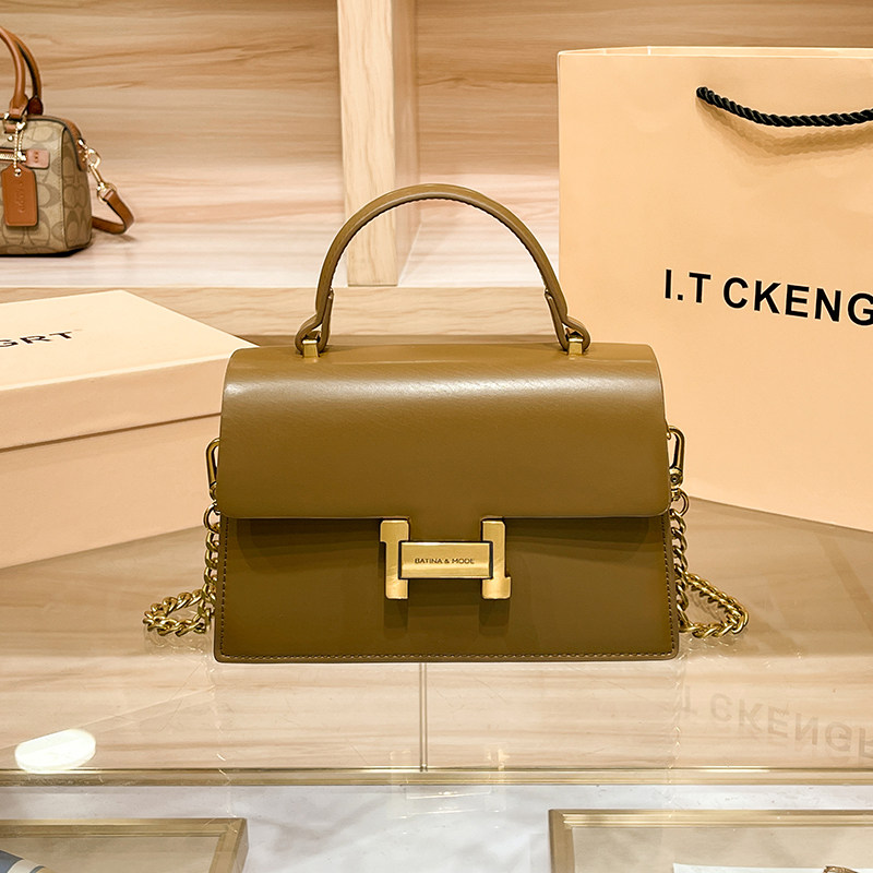 香港2024新款真皮小众设计手提小方包轻奢时尚链条单肩斜挎包包女,淘宝优惠券,粉丝福利购,淘宝优惠卷