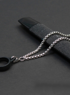 适用适用悦刻五代保护套挂链