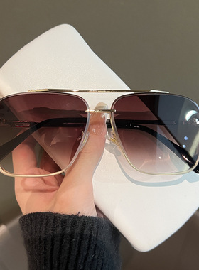 2026新款海洋蓝太阳镜男士复古双梁开车墨镜防紫外线拍照潮流眼镜