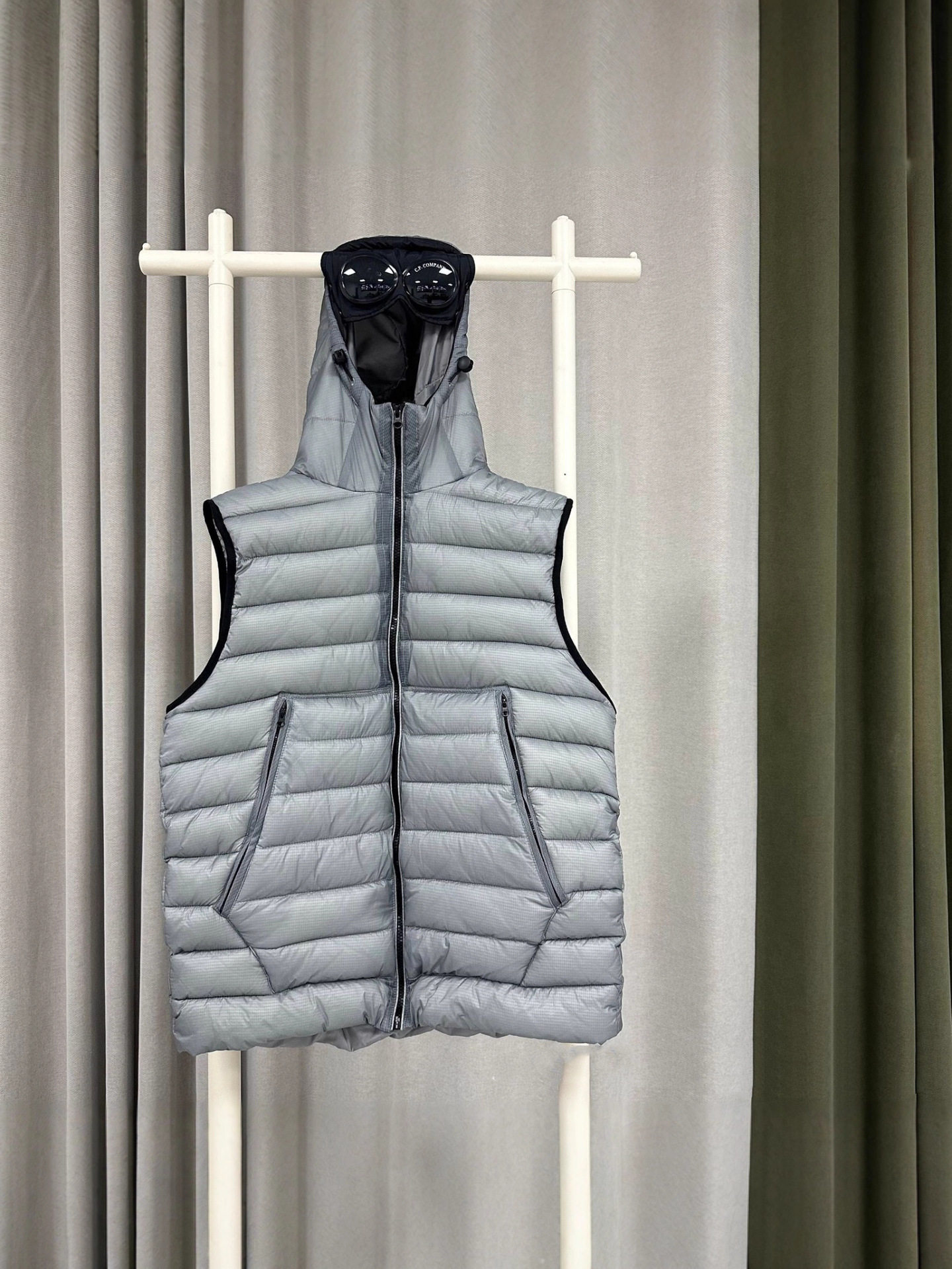 外贸马甲男秋冬季2023新款宽松无袖连帽棉衣潮牌加厚保暖高级棉服,淘宝优惠券,粉丝福利购,淘宝优惠卷