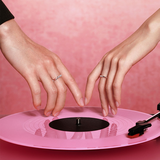 [明星同款]Fanci范琦恋爱频率情侣对戒指足银送女男生日礼物圣诞