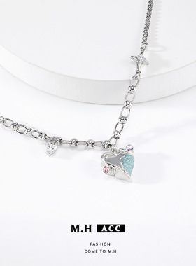 蓝色爱心锆石女小众设计高级感