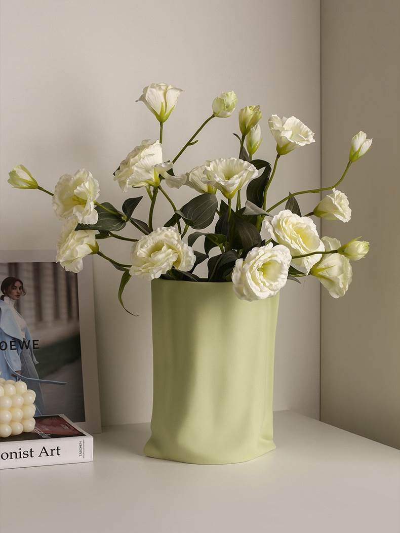 NICEMOON创意陶瓷褶皱花瓶奶油风玄关餐桌台面装饰摆件纸袋花器 - 图0