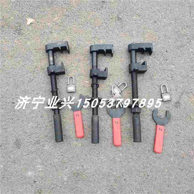 Turnout hook lock, pointed rail hook lock, repellent GSQ-M50 close-fitting hook lock, blackened surface, movable heart lock rail