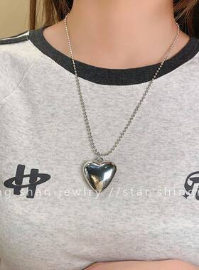 向日葵欧尼同款时髦银色立体桃心爱心项链韩国东大门出口毛衣链女