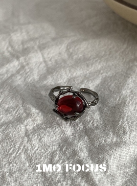 1MOFOCUS石榴红锆石戒指