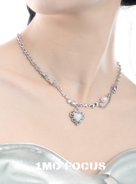 1MOFOCUS月光石宝石拼接爱心项链