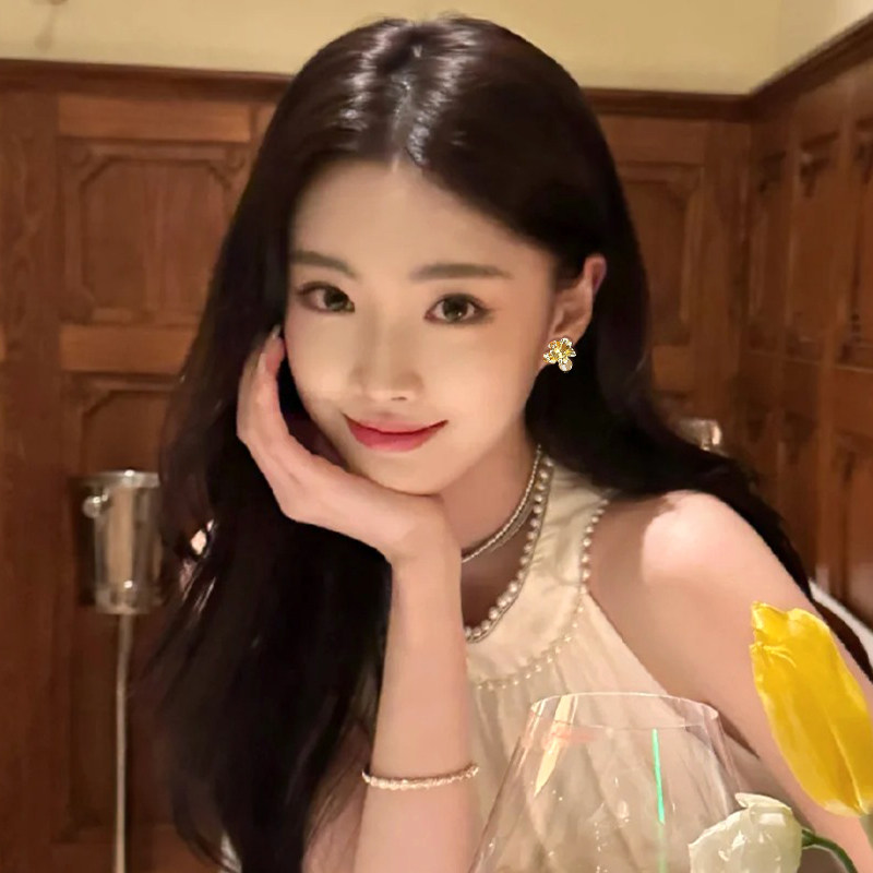 小众精致猫眼花朵蚊香盘耳夹无耳洞女新款耳环轻奢高级感绝美耳饰,淘宝优惠券,粉丝福利购,淘宝优惠卷