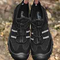 New Locomotive Mens Summer Breathable Locomotive Boots Racing Shoes Anti-Fall Short Shoes