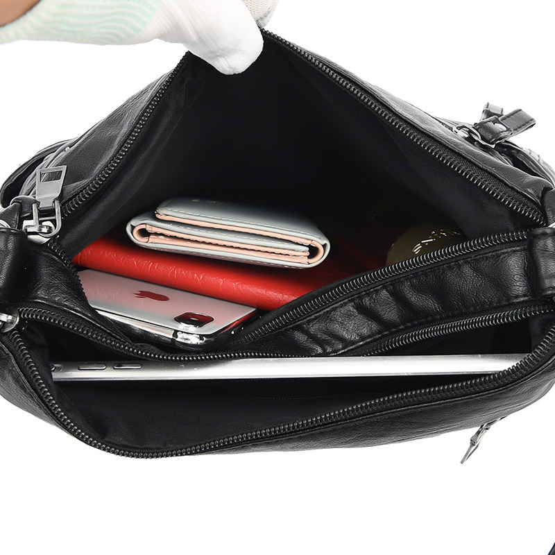 潮牌韩版女包斜挎包包女新款软皮单肩包女百搭时尚中年女包妈妈包,淘宝优惠券,粉丝福利购,淘宝优惠卷